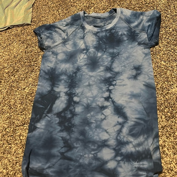 lululemon athletica Tops - Lululemon swiftly tech